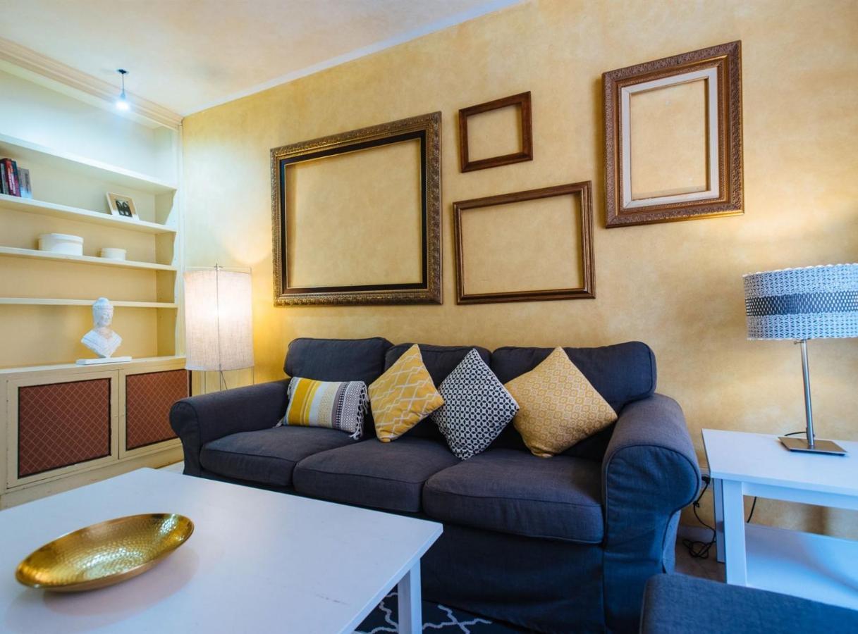 סביליה Pajaritos Suite Apartment - Private Parking Included מראה חיצוני תמונה